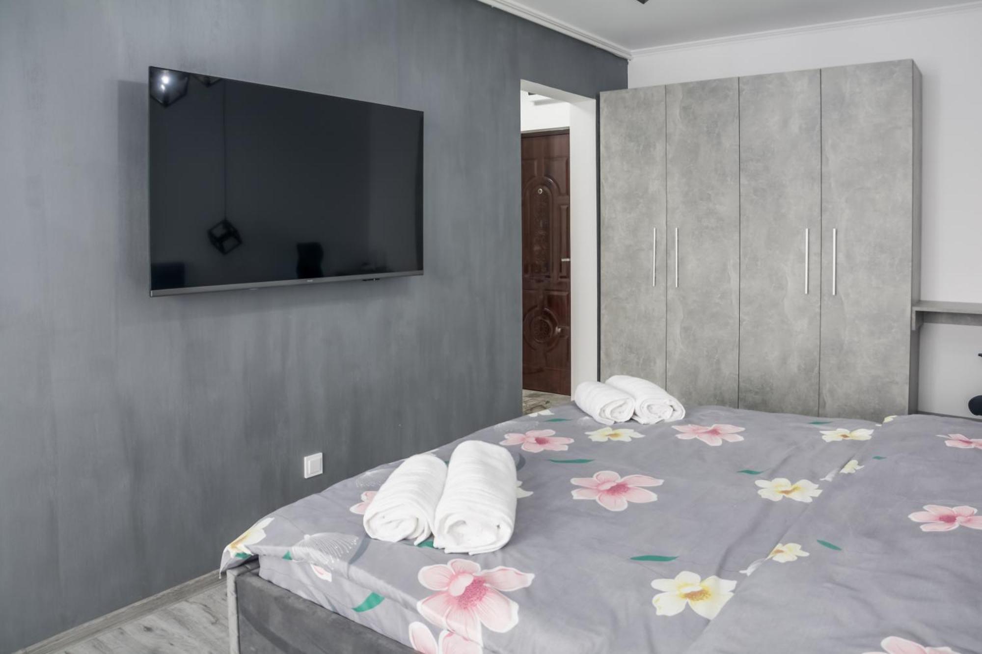 Garsoniera Anca Apartment Turda Exterior photo